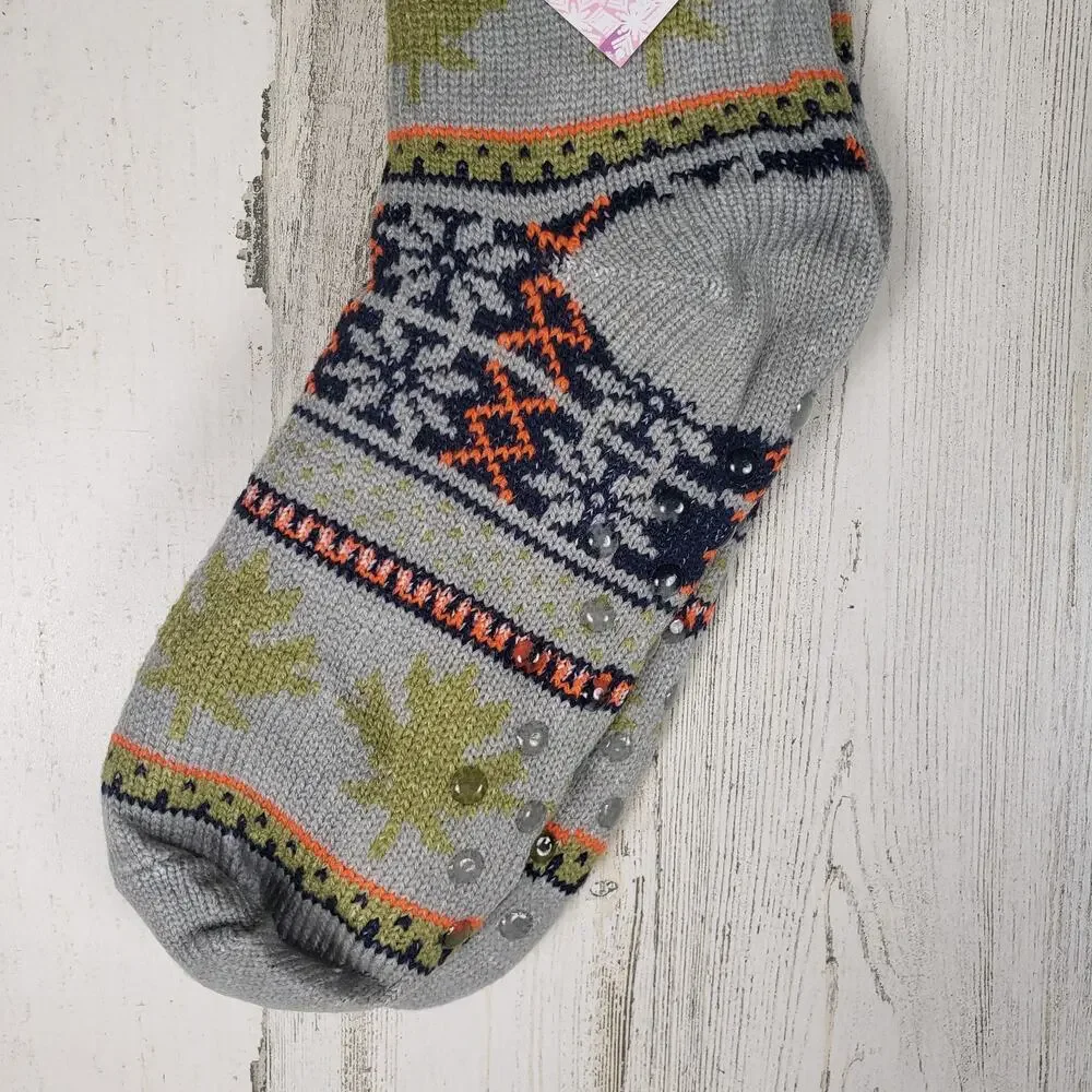 NWT Sherpa Lined Knit Winter Snowflake Leaf Design No-Slip Slipper Socks